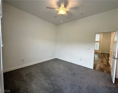 1130 Prospering Creek Street - Photo Thumbnail 9