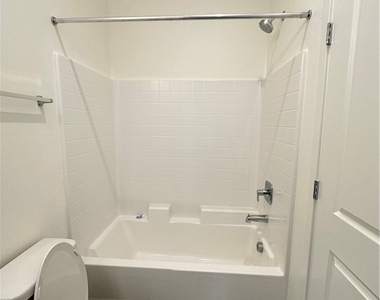 1130 Prospering Creek Street - Photo Thumbnail 6