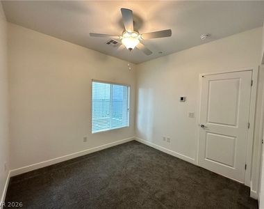 1130 Prospering Creek Street - Photo Thumbnail 4