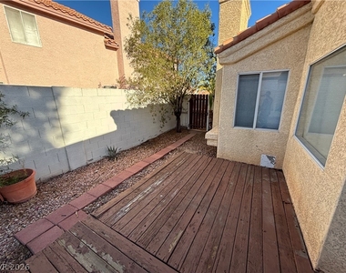 6529 Assembly Drive - Photo Thumbnail 20