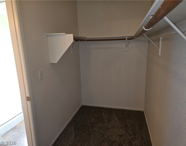 7905 Smokey Ridge Court - Photo Thumbnail 9