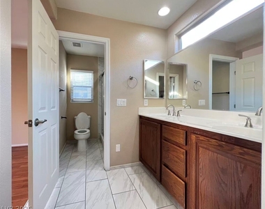 1695 Tristan Flower Avenue - Photo Thumbnail 18