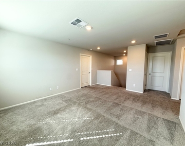 522 Spy Rock Avenue - Photo Thumbnail 35