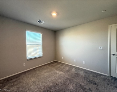 522 Spy Rock Avenue - Photo Thumbnail 52