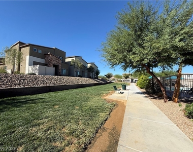 522 Spy Rock Avenue - Photo Thumbnail 56
