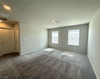 522 Spy Rock Avenue - Photo Thumbnail 16