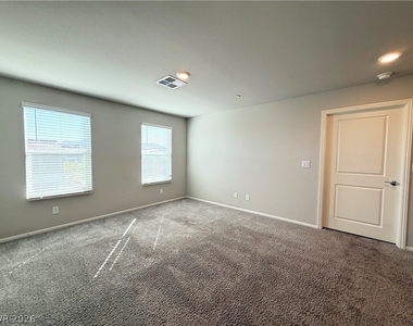 522 Spy Rock Avenue - Photo Thumbnail 36
