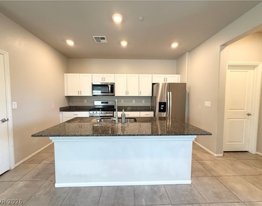 522 Spy Rock Avenue - Photo Thumbnail 31