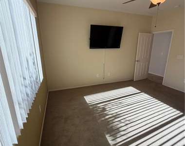 2503 Erastus Drive - Photo Thumbnail 7
