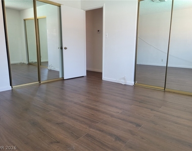 6384 Whippoorwill Way - Photo Thumbnail 22