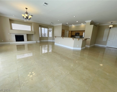 231 Cliff Valley Drive - Photo Thumbnail 10