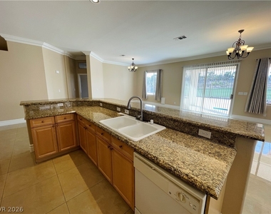 231 Cliff Valley Drive - Photo Thumbnail 13
