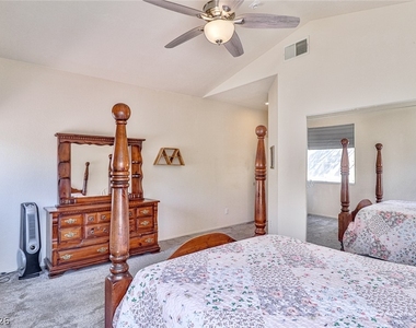 1853 Spangle Drive - Photo Thumbnail 31