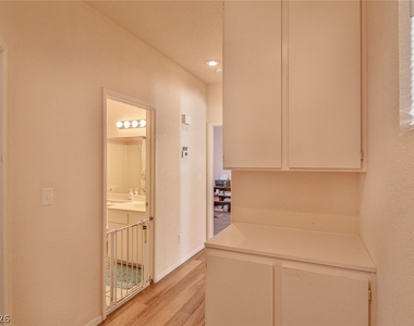 1853 Spangle Drive - Photo Thumbnail 38