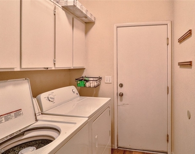 1853 Spangle Drive - Photo Thumbnail 45
