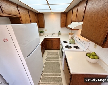 2772 Eldora Circle - Photo Thumbnail 7