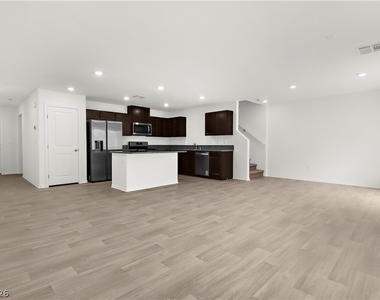 6022 S. Tomsik Street - Photo Thumbnail 13