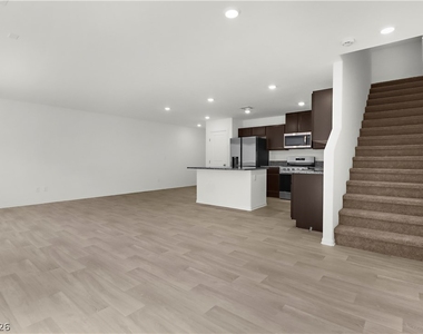 6022 S. Tomsik Street - Photo Thumbnail 10