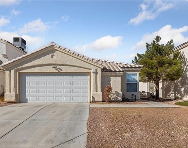1729 Villa Vista Way - Photo Thumbnail 2
