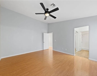1729 Villa Vista Way - Photo Thumbnail 15