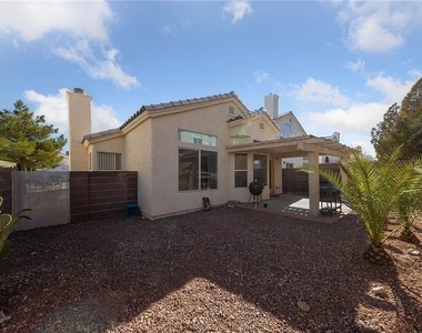1729 Villa Vista Way - Photo Thumbnail 22