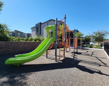 4841 Wine Ridge Avenue - Photo Thumbnail 22