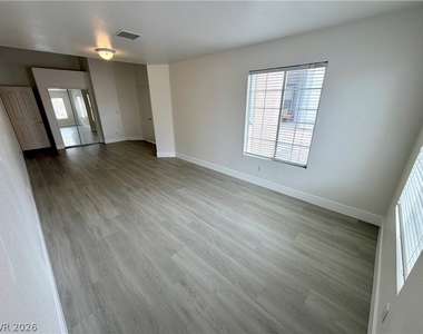 9931 W Cherokee Avenue - Photo Thumbnail 14