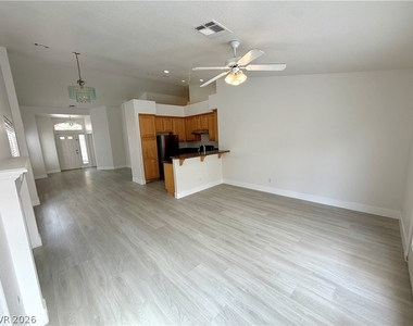 9931 W Cherokee Avenue - Photo Thumbnail 12