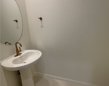 172 Silver Run Lane - Photo Thumbnail 14