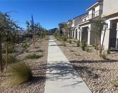 172 Silver Run Lane - Photo Thumbnail 7