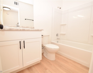 230 Mission Catalina Lane - Photo Thumbnail 10