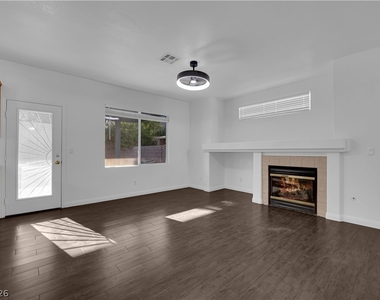 7063 Pacific Coast Street - Photo Thumbnail 6