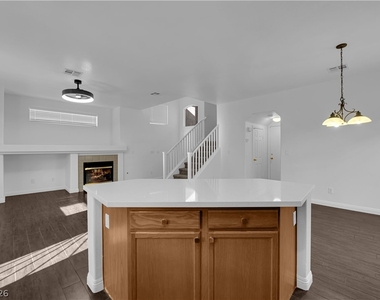 7063 Pacific Coast Street - Photo Thumbnail 10