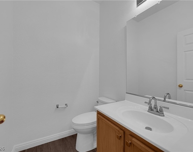 7063 Pacific Coast Street - Photo Thumbnail 17