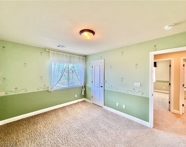 8578 Silver Coast Street - Photo Thumbnail 41