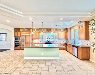 8578 Silver Coast Street - Photo Thumbnail 19