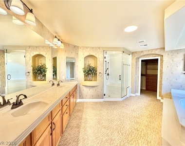 8578 Silver Coast Street - Photo Thumbnail 29