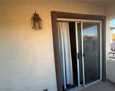 6109 Blue Luna Street - Photo Thumbnail 34
