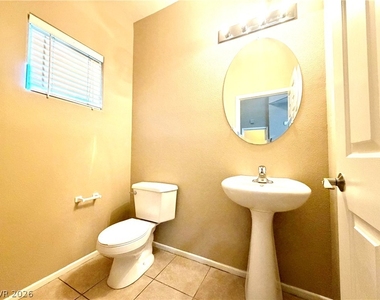 6109 Blue Luna Street - Photo Thumbnail 10