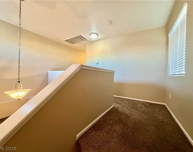 6109 Blue Luna Street - Photo Thumbnail 15