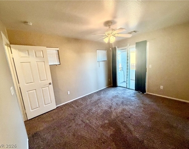 6109 Blue Luna Street - Photo Thumbnail 27
