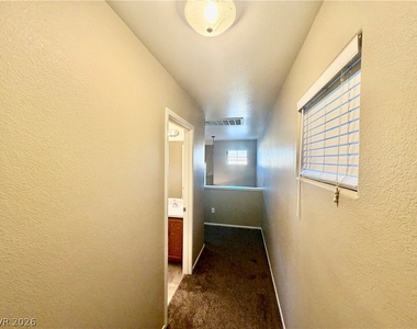 6109 Blue Luna Street - Photo Thumbnail 20