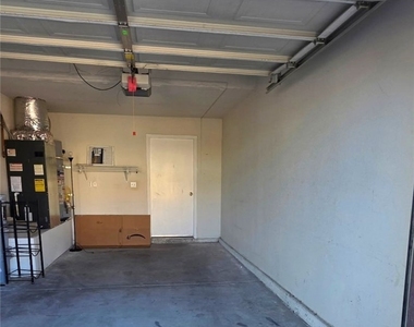 2601 Country Maple Avenue - Photo Thumbnail 20