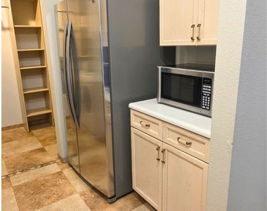2601 Country Maple Avenue - Photo Thumbnail 5