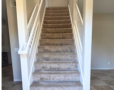 2601 Country Maple Avenue - Photo Thumbnail 6