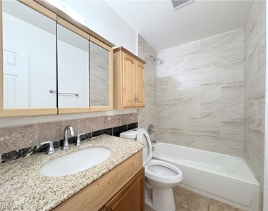 4217 Sawyer Avenue - Photo Thumbnail 26