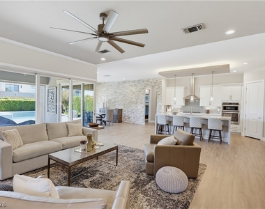 10373 Bressana Drive - Photo Thumbnail 18