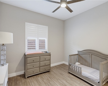 10373 Bressana Drive - Photo Thumbnail 11