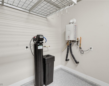 10373 Bressana Drive - Photo Thumbnail 38