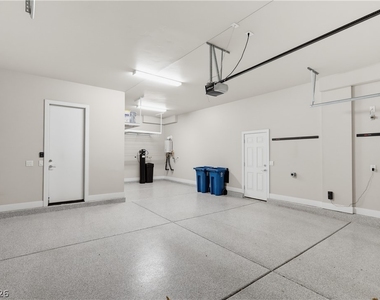 10373 Bressana Drive - Photo Thumbnail 37